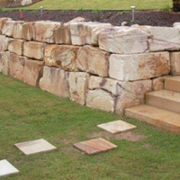 sandstone-used-in-retaining-wall